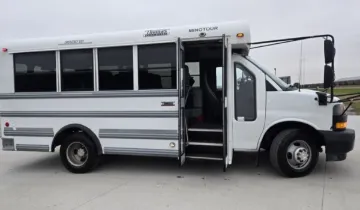 Picture of 2022 Chevrolet Thomas Minotour