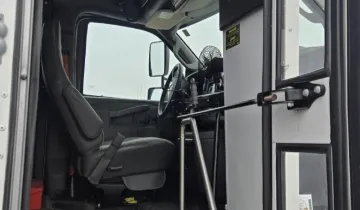 Picture of 2022 Chevrolet Thomas Minotour
