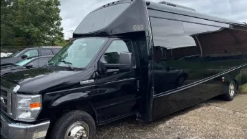 Picture of 2021 Ford E450 Shuttle Bus ADA