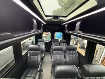 Picture of 2020 Mercedes-Benz Sprinter 3500 Van