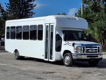 Picture of 2017 Ford E-450 Shuttle Bus