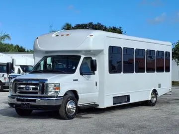 Picture of 2017 Ford E-450 Shuttle Bus