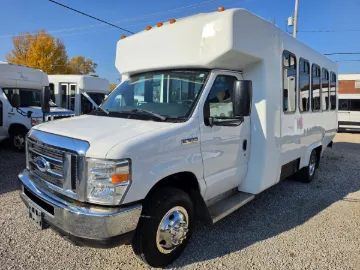 Picture of 2017 Ford E-350 ADA Shuttle Bus