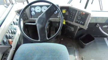 Picture of 2012 International Rear Engine School Bus