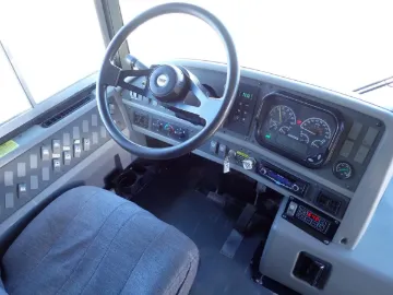 Picture of 2013 Thomas Built Buses Saf-T-Liner Hdx Activity Bus