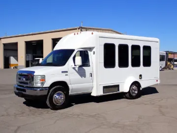 Picture of 2015 Ford E350 Starcraft Starlite Shuttle Bus ADA
