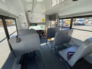 2013 CHEVROLET Express Girardin School Buses
