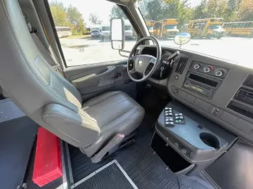 2013 CHEVROLET Express Girardin School Buses