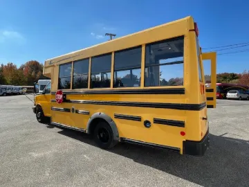 2013 CHEVROLET Express Girardin School Buses