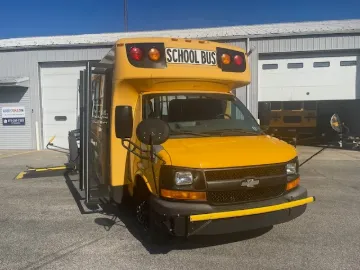 2013 CHEVROLET Express Girardin School Buses