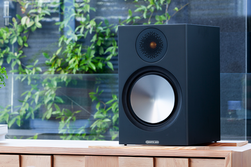 Bronze 100 Review - SoundStage! Access Bronze 100 Review - SoundStage! Access
