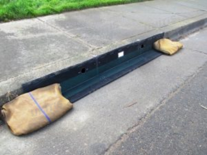 Ertec Curb Inlet Guard - 75"